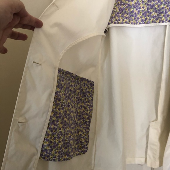 Land’s End NWOT ivory rain coat - Picture 5 of 16